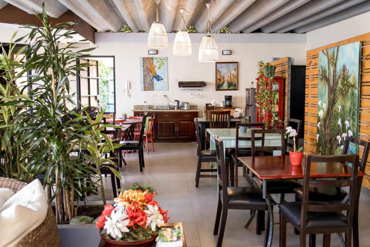 Casa Maria Aeropuerto B&B Río Segundo エクステリア 写真