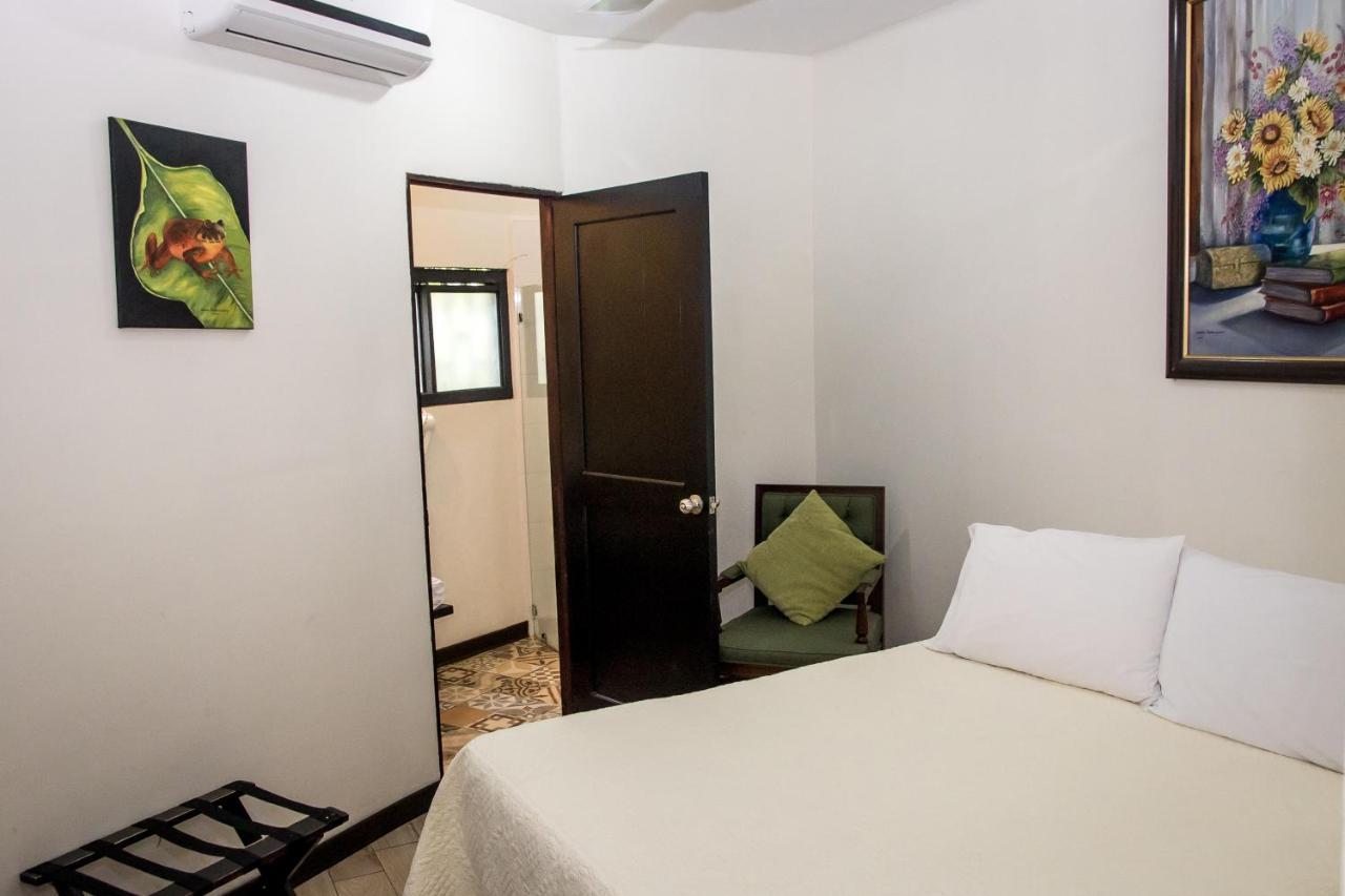 Casa Maria Aeropuerto B&B Río Segundo エクステリア 写真